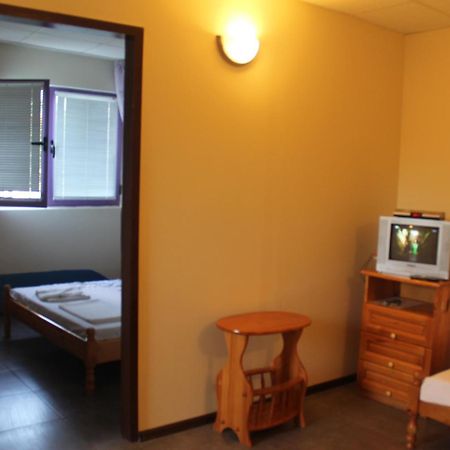 Complex Exotica Hotel Lozenets Ngoại thất bức ảnh