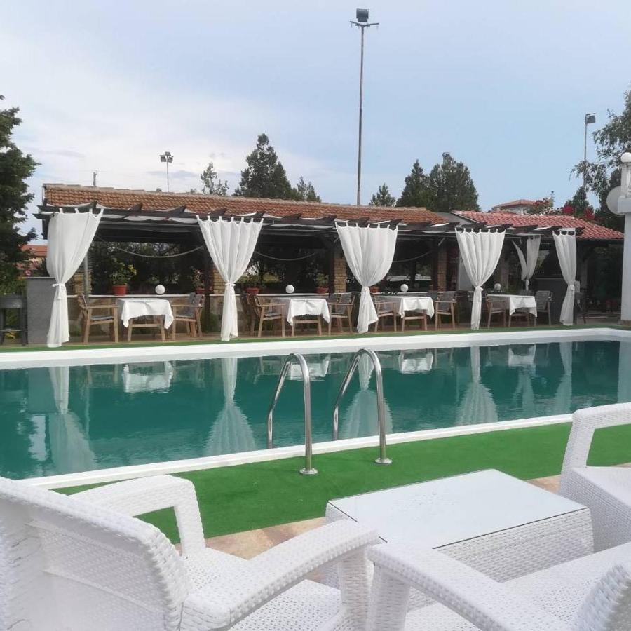 Complex Exotica Hotel Lozenets Ngoại thất bức ảnh