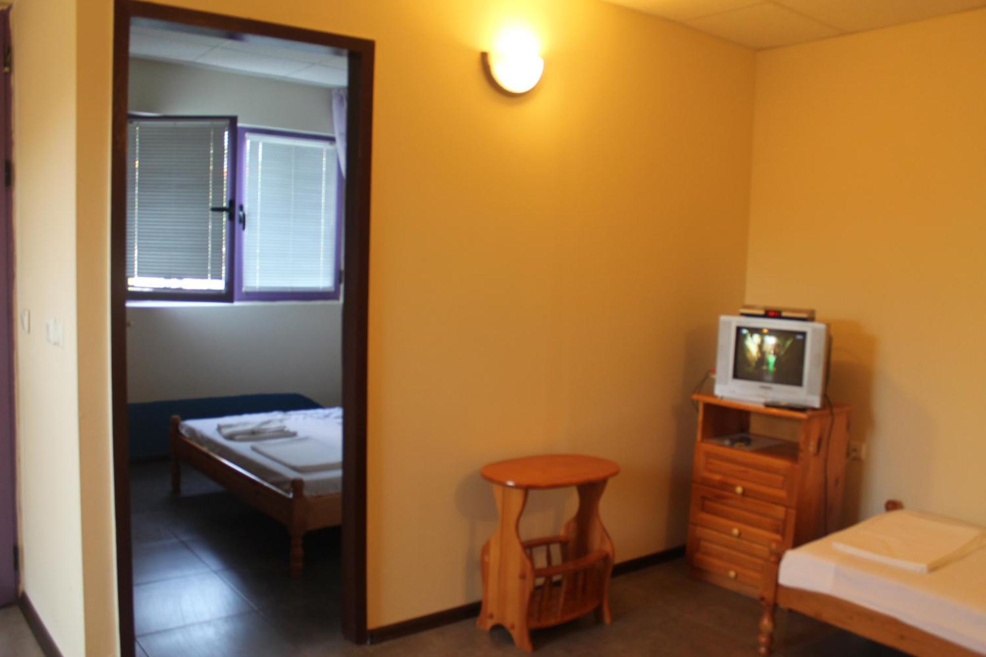 Complex Exotica Hotel Lozenets Ngoại thất bức ảnh