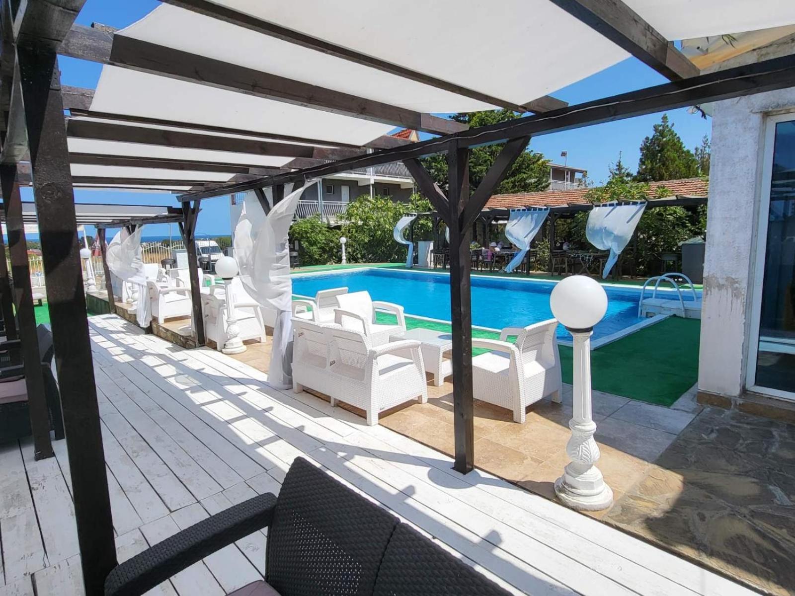 Complex Exotica Hotel Lozenets Ngoại thất bức ảnh