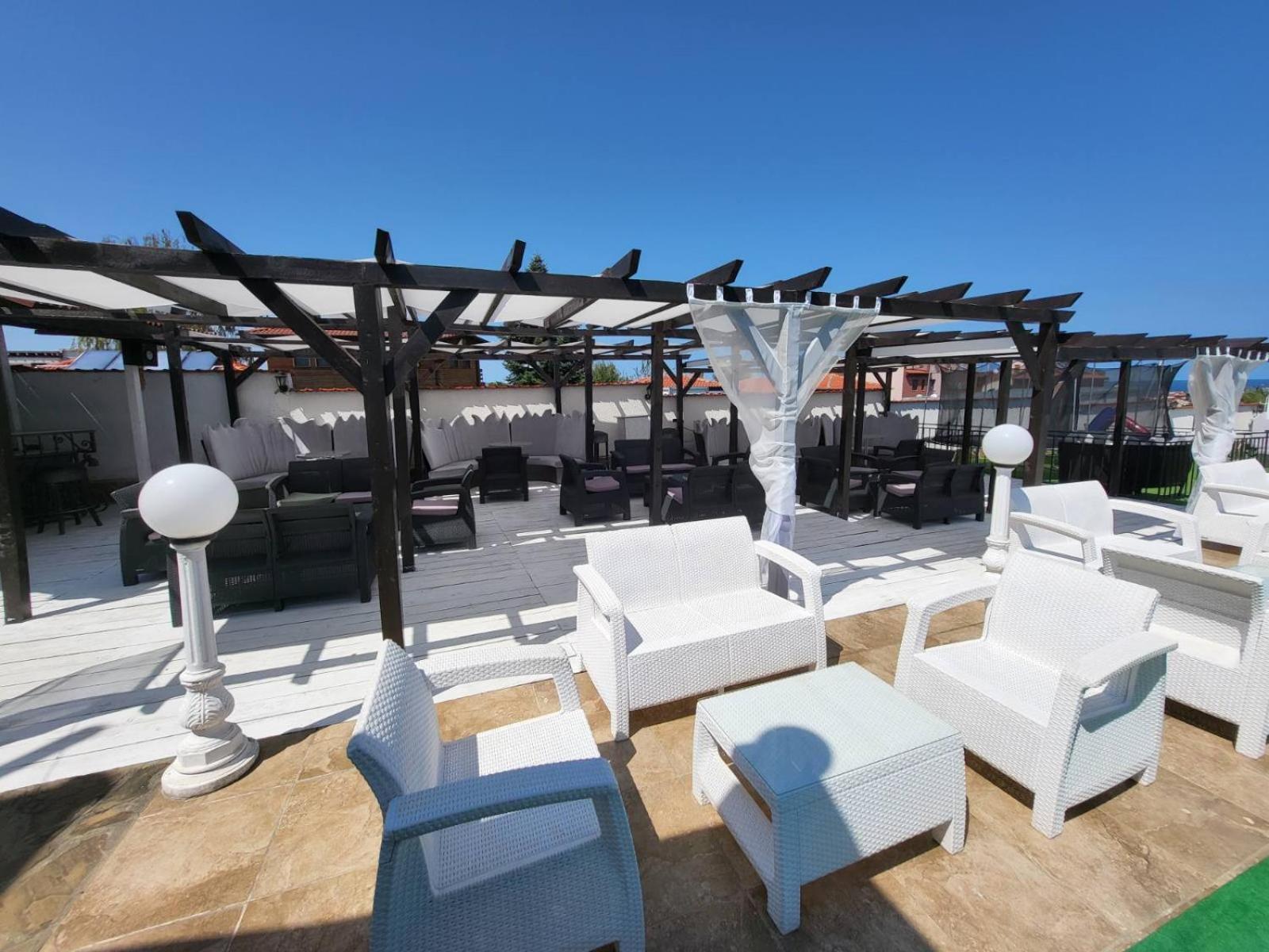 Complex Exotica Hotel Lozenets Ngoại thất bức ảnh