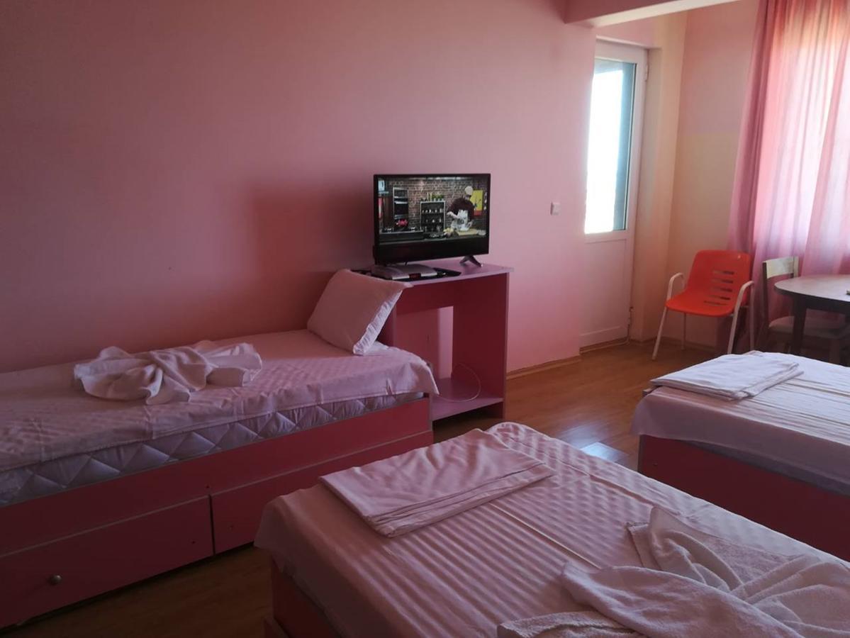 Complex Exotica Hotel Lozenets Ngoại thất bức ảnh