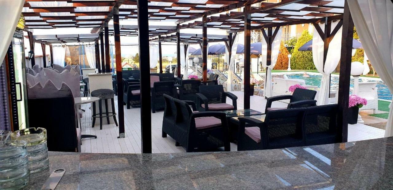 Complex Exotica Hotel Lozenets Ngoại thất bức ảnh